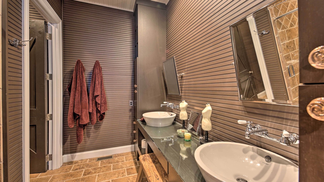 Photo of Bathroom in Zenda