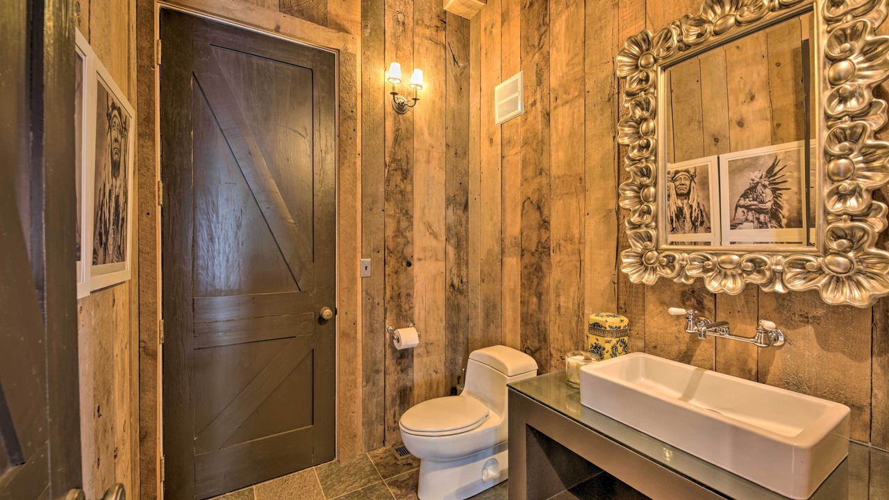 Photo of Bathroom in Zenda