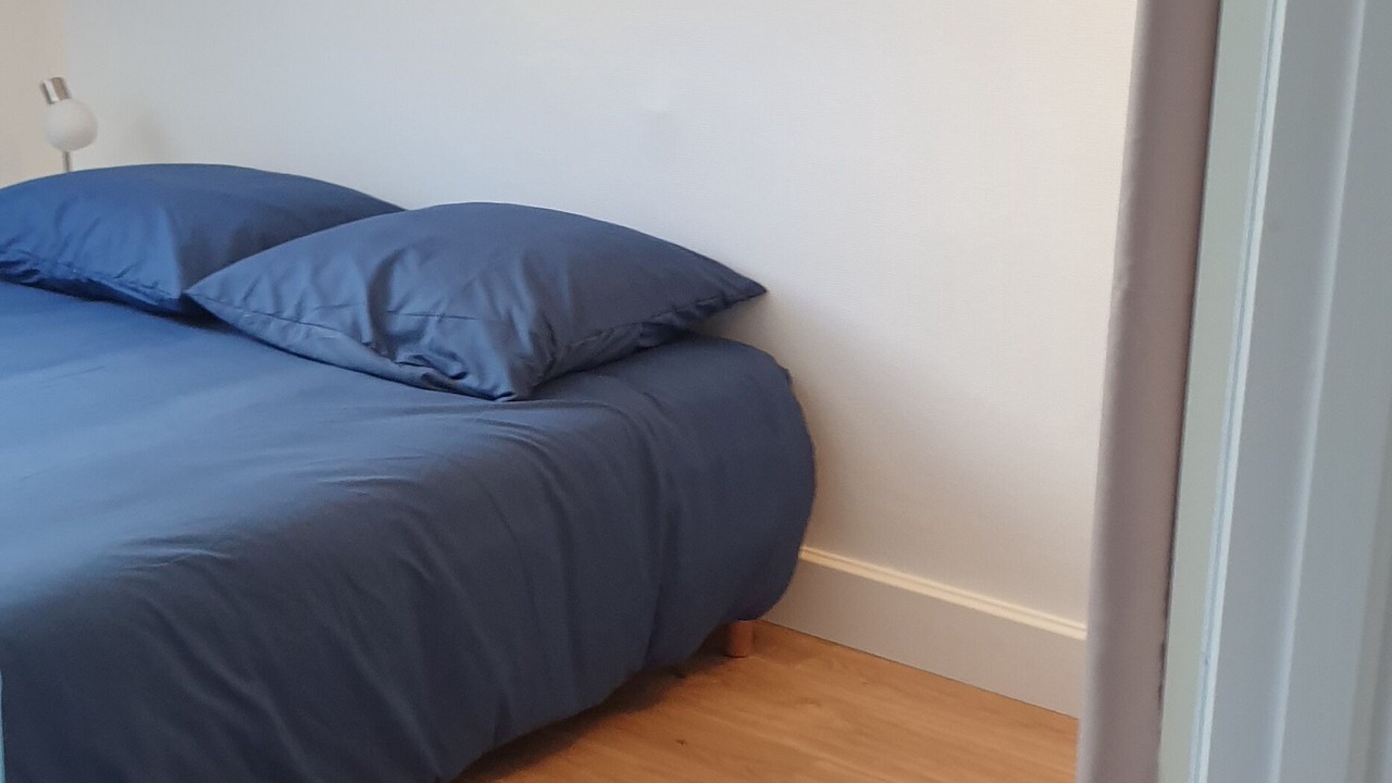 Photo of Bedroom in Anatole France Danton