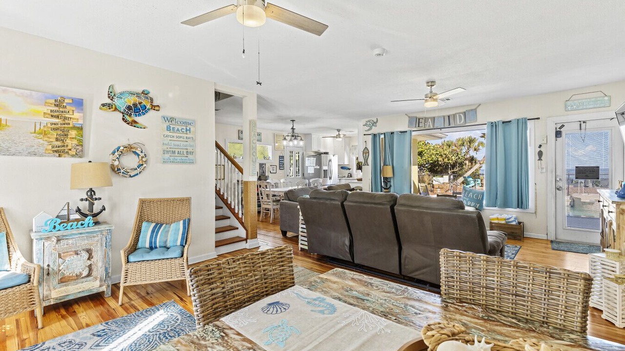 Photo of Others in Bostroms