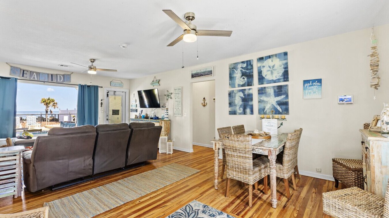 Photo of Others in Bostroms