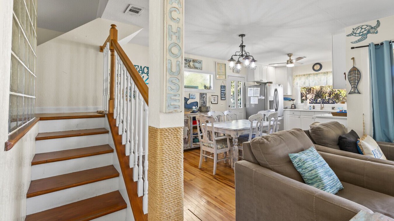 Photo of Others in Bostroms