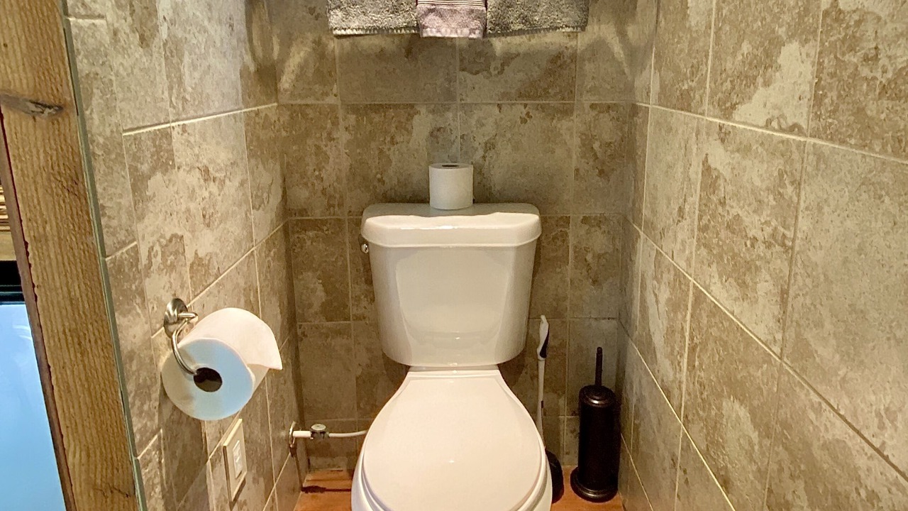 Photo of Bathroom in Dahlonega