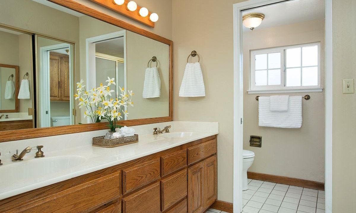 Photo of Bathroom in Pleasanton