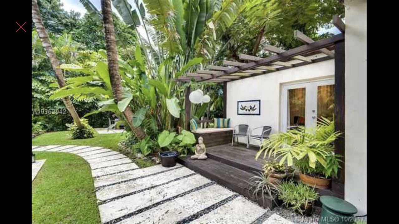 Photo of Patio Balcony in El Portal