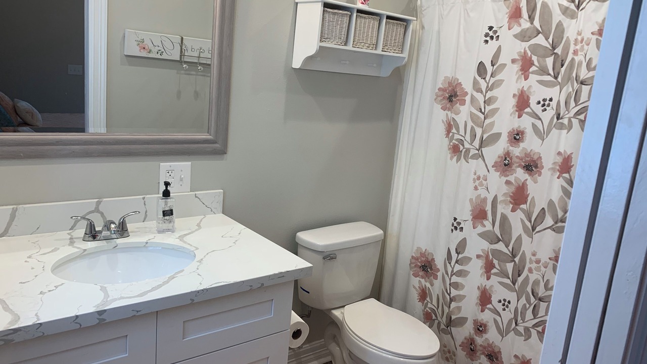 Photo of Bathroom in Hemphill