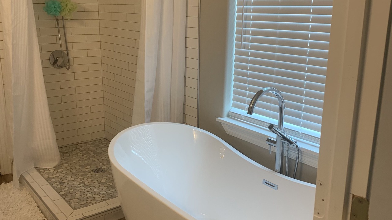 Photo of Bathroom in Hemphill