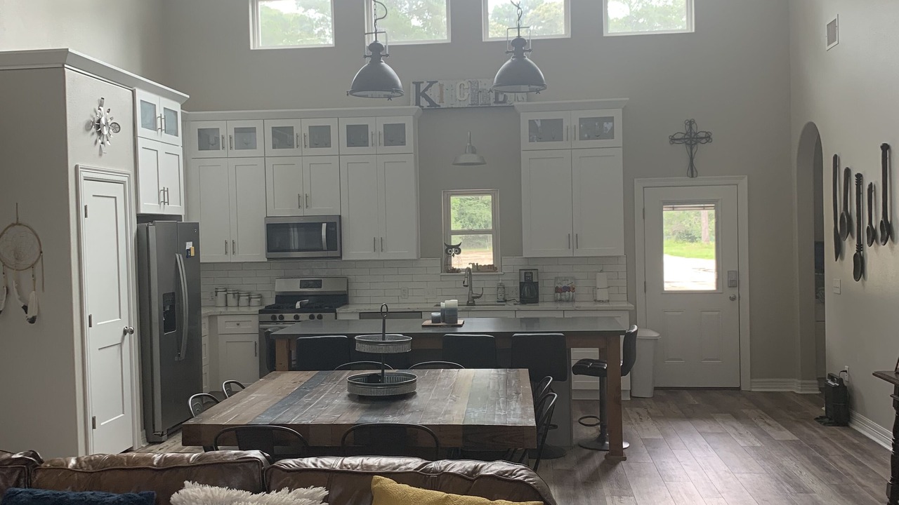 Photo of Livingroom in Hemphill