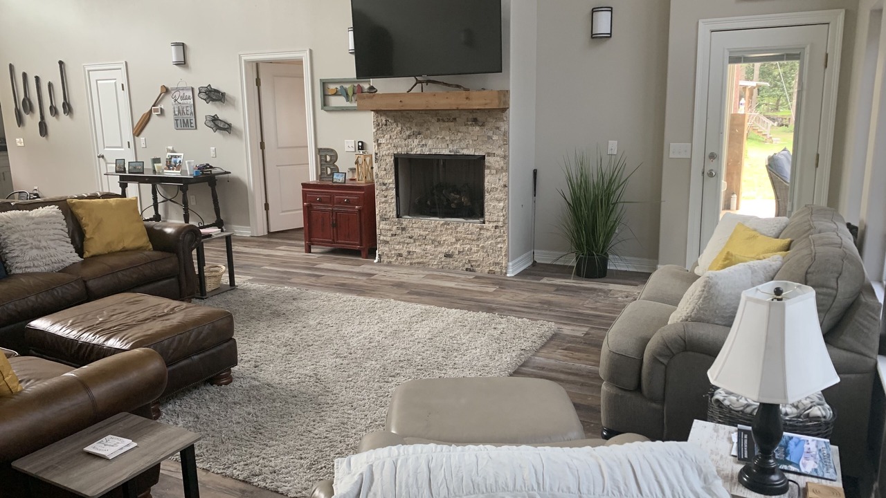 Photo of Livingroom in Hemphill
