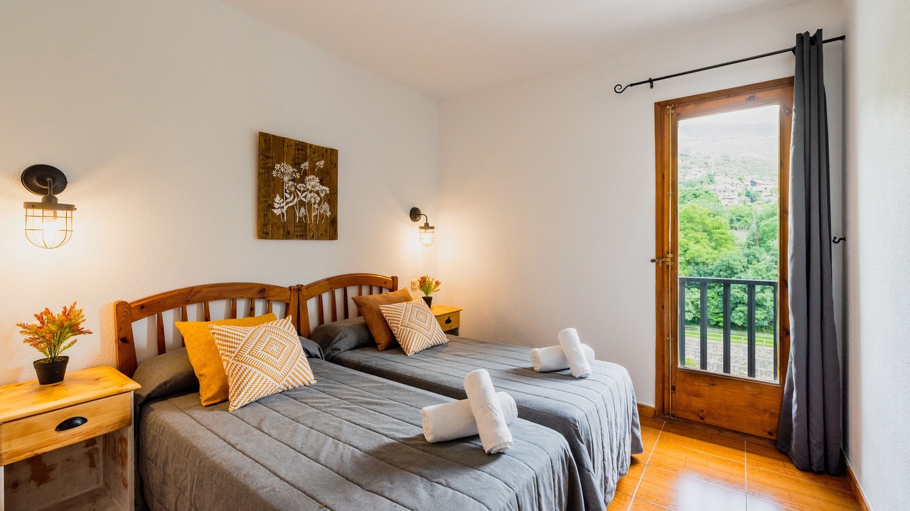 Photo of Bedroom in Sort