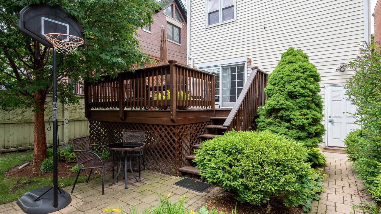 Photo of Patio Balcony in Roscoe Village