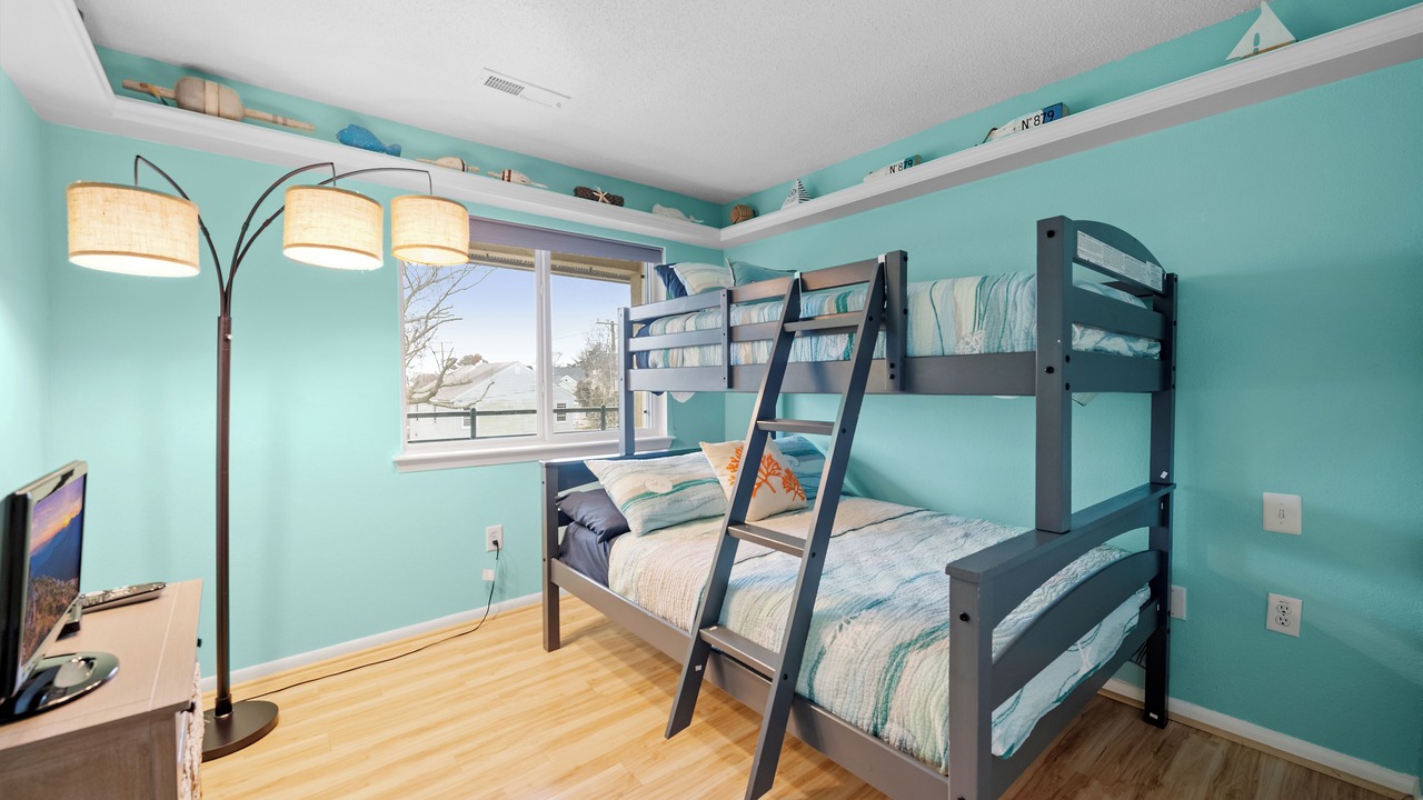 Photo of Bedroom in Northeast Virginia Beach