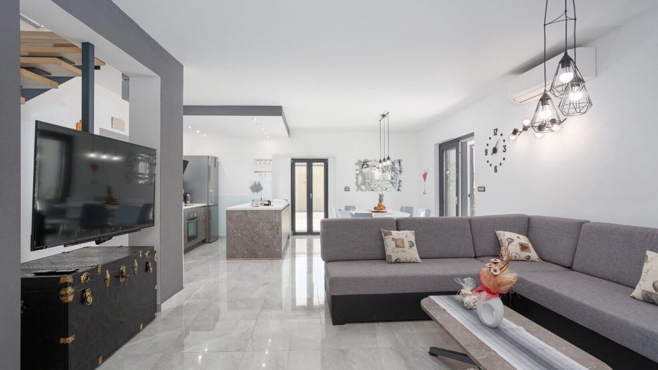 Photo of Livingroom in Kras