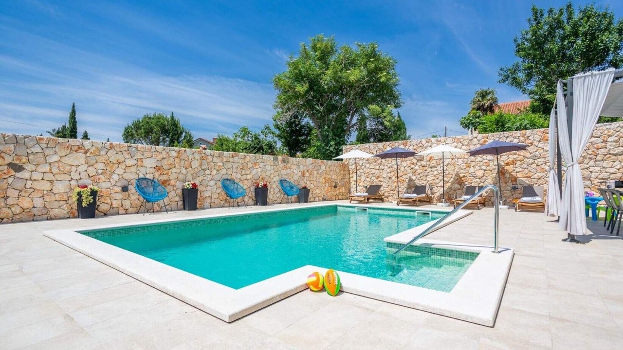 Photo of Outdoor in Kras