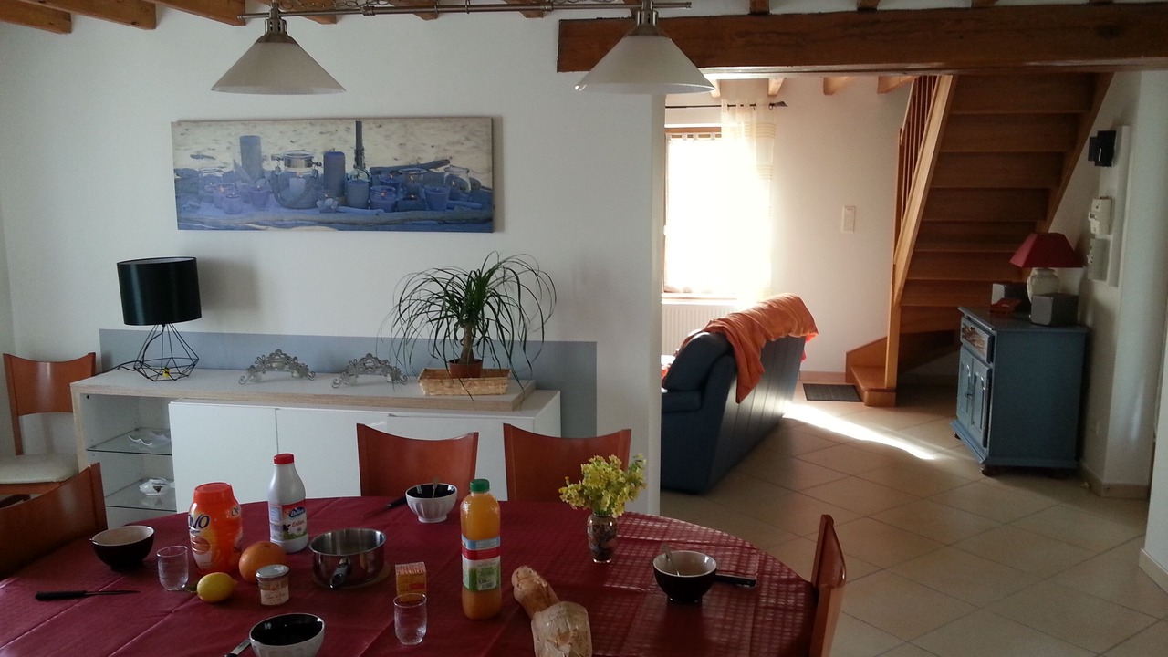 Photo of Others in Courthiezy