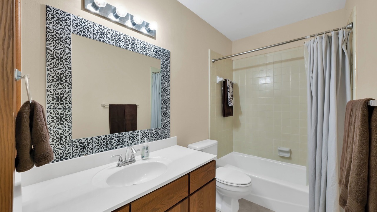 Photo of Bathroom in Grogan's Mill