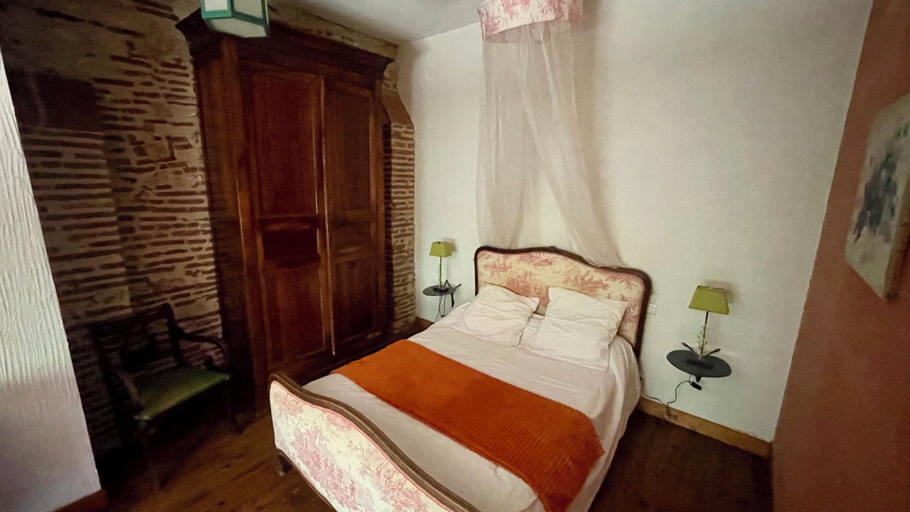 Photo of Bedroom in Villeneuve-sur-Lot