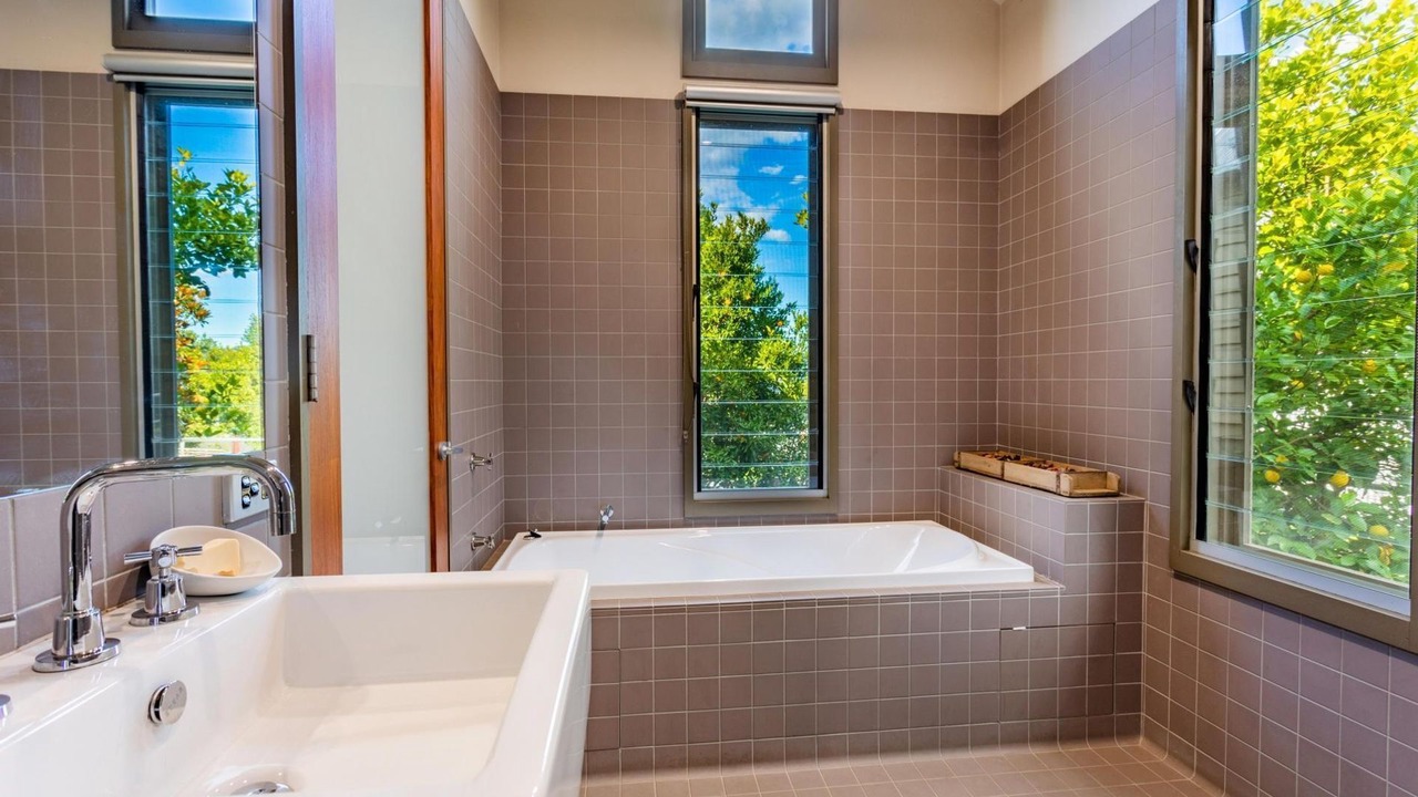 Photo of Bathroom in Barrengarry