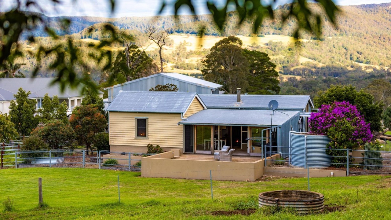 Photo of Others in Barrengarry