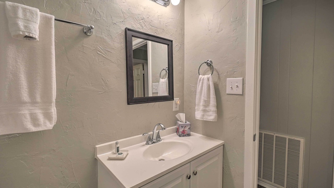 Photo of Bathroom in Avinger