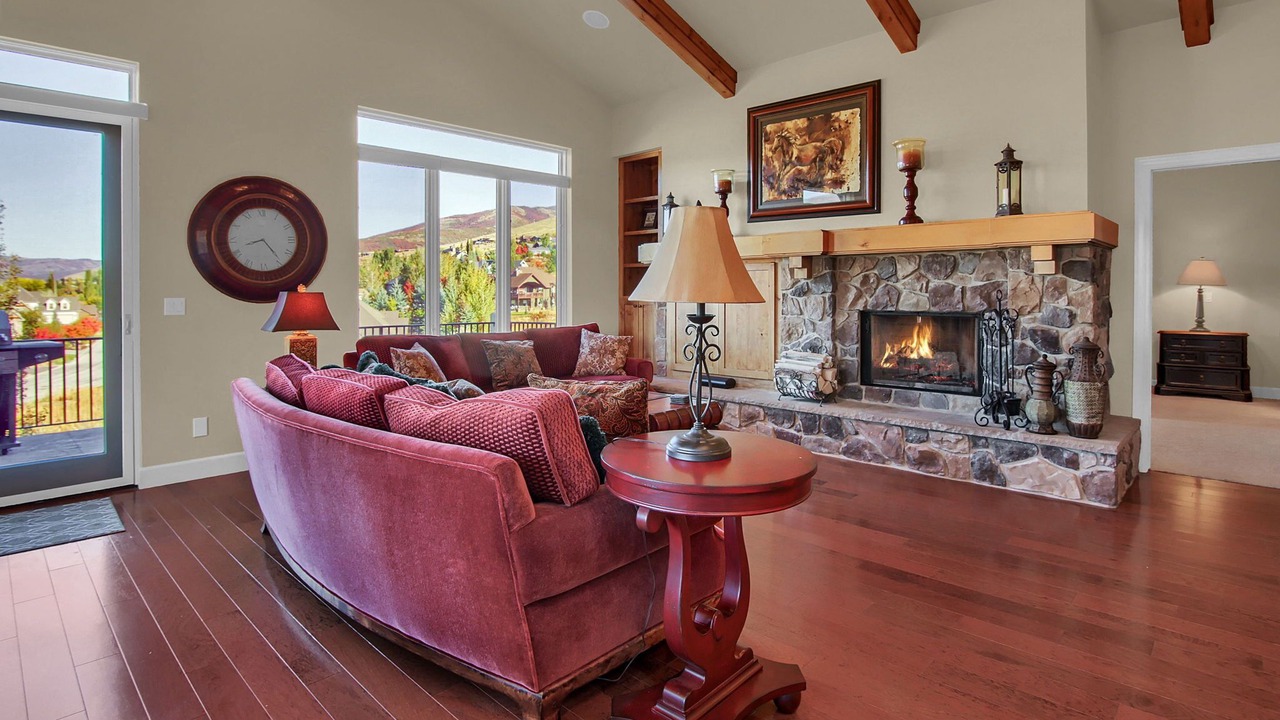 Photo of Livingroom in Eden
