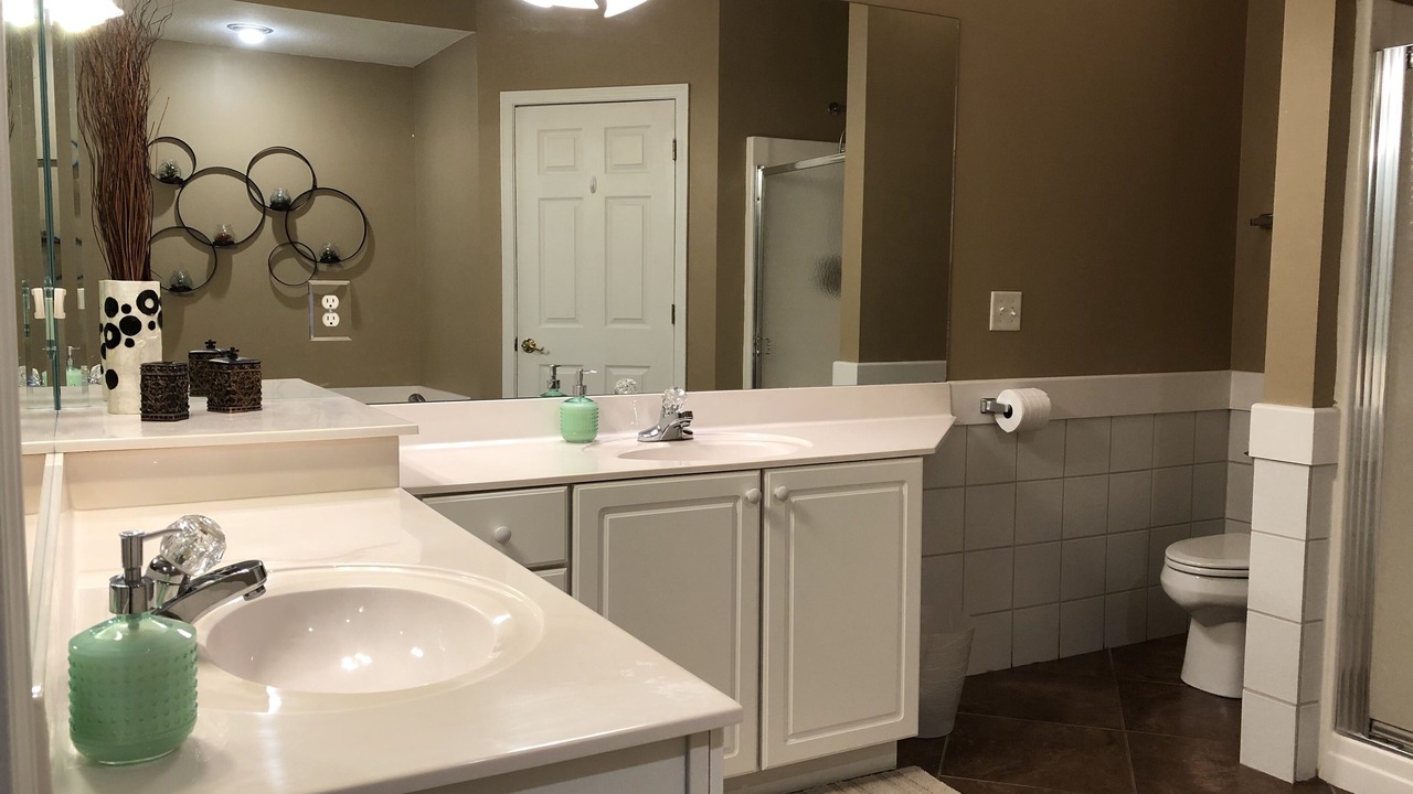Photo of Bathroom in Lake Ozark