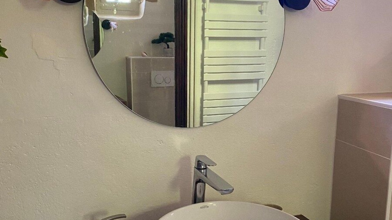 Photo of Bathroom in Montigne-les-Rairies