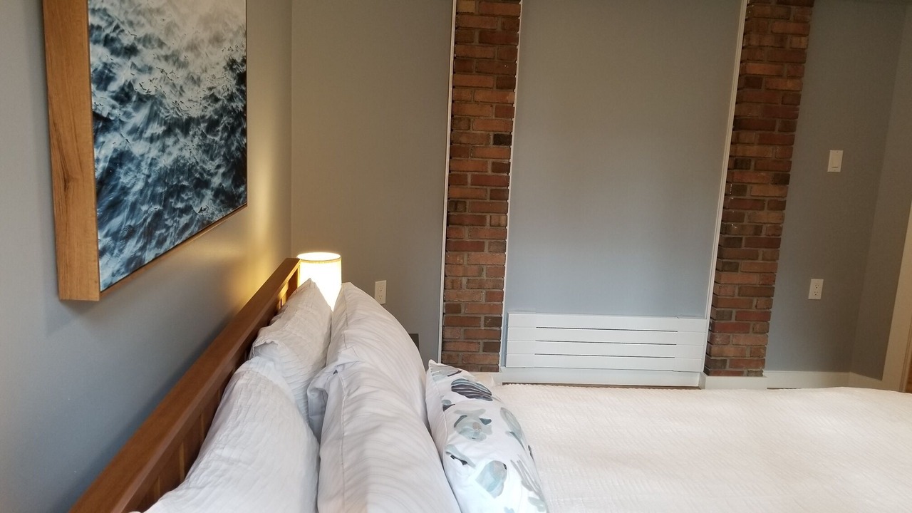 Photo of Bedroom in Ithaca