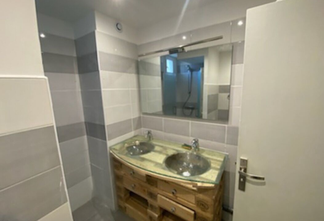 Photo of Bathroom in Le Barcares