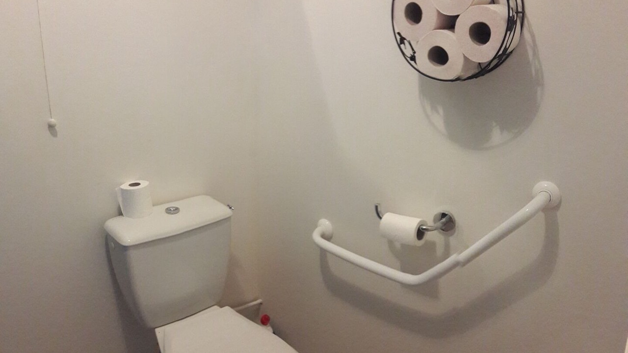 Photo of Bathroom in Equemauville