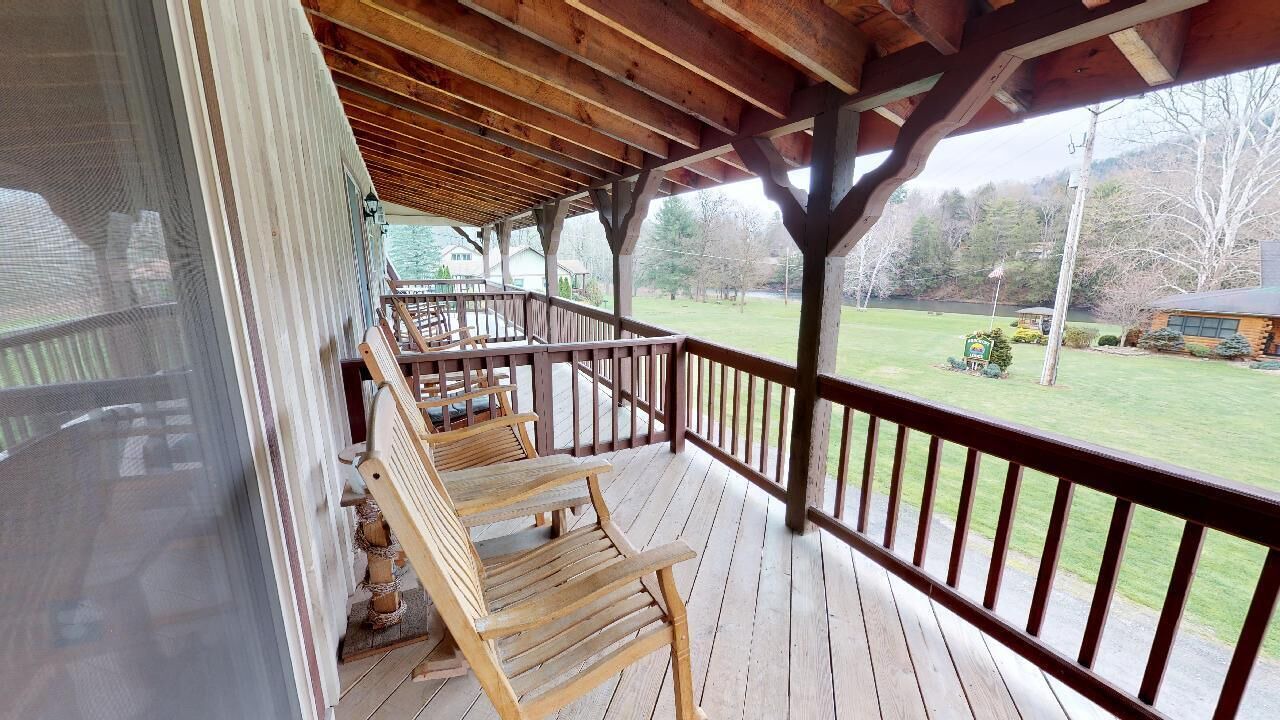 Photo of Patio Balcony in Sabinsville