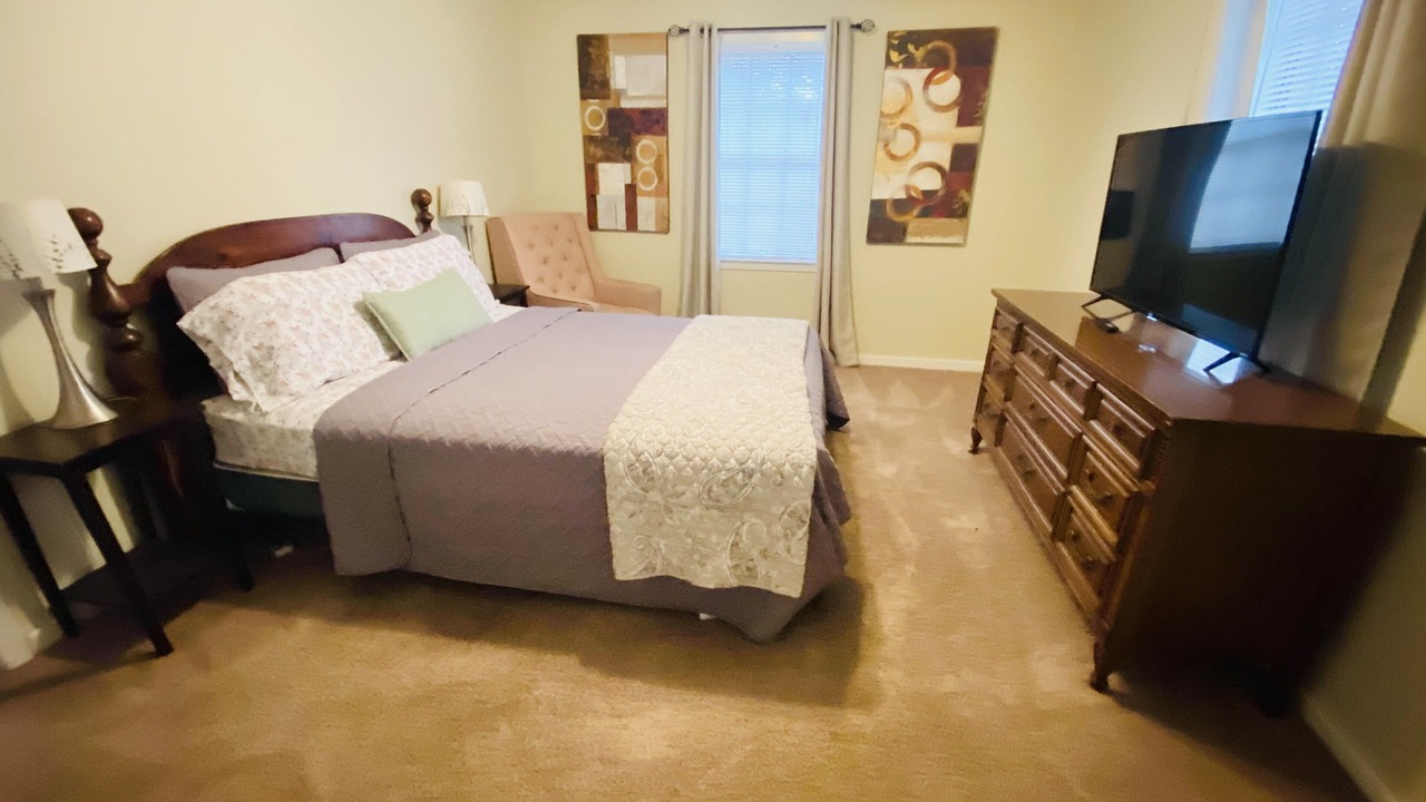Photo of Bedroom in Mobile