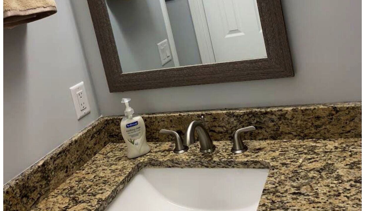 Photo of Bathroom in Doctors Inlet