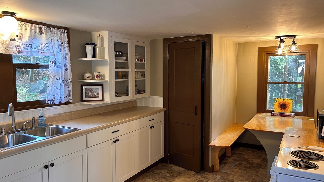 Photo of Kitchen in Hadley