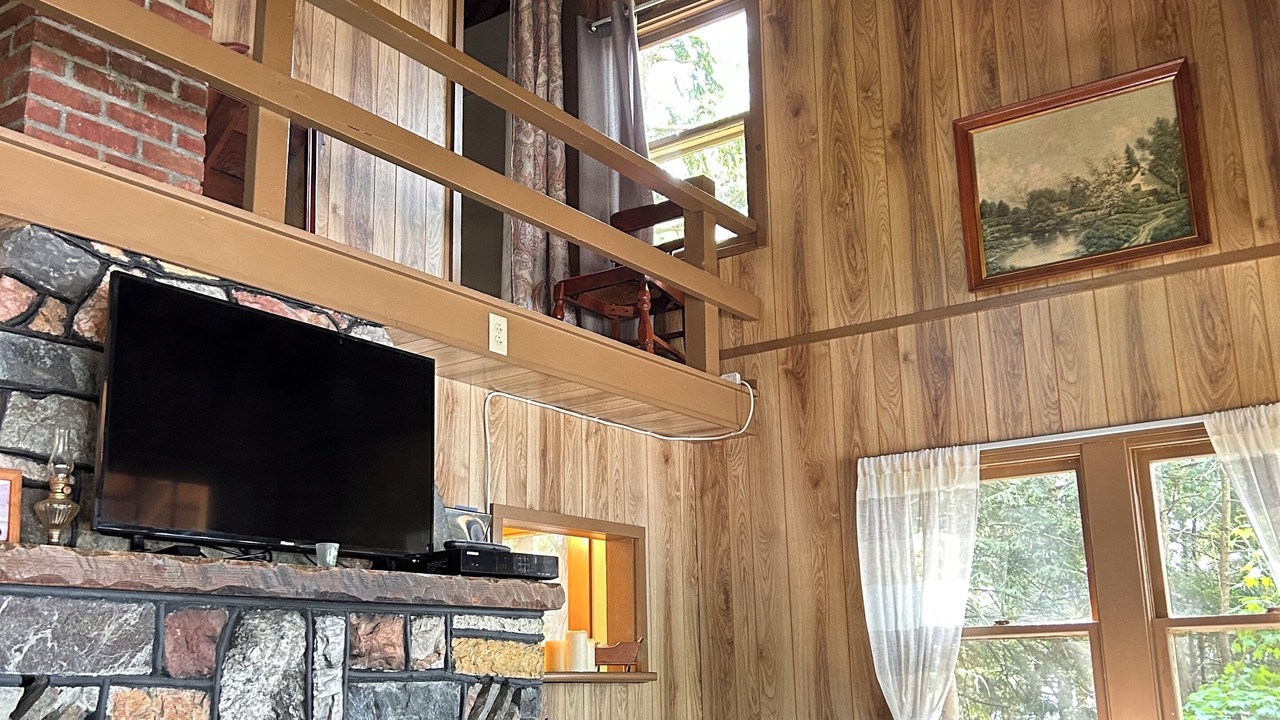 Photo of Livingroom in Hadley