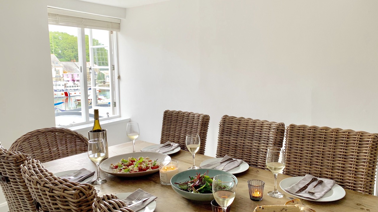 Photo of Others in Treator