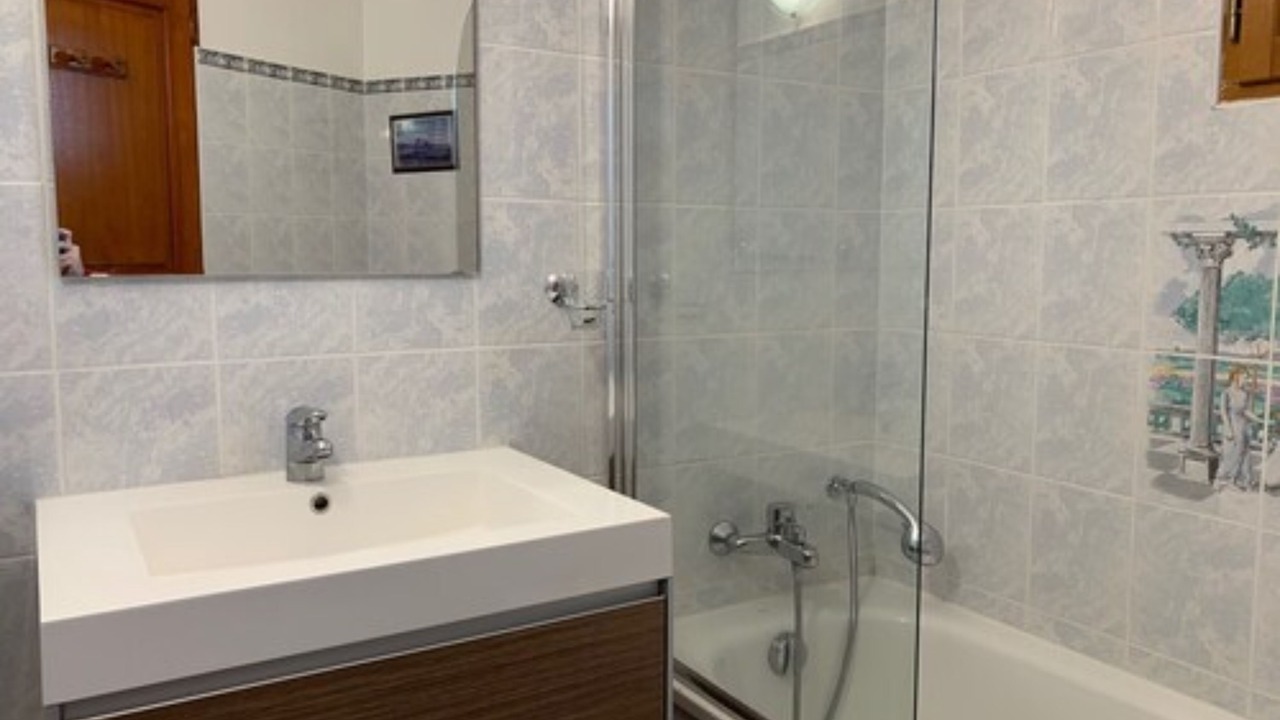 Photo of Bathroom in Piana