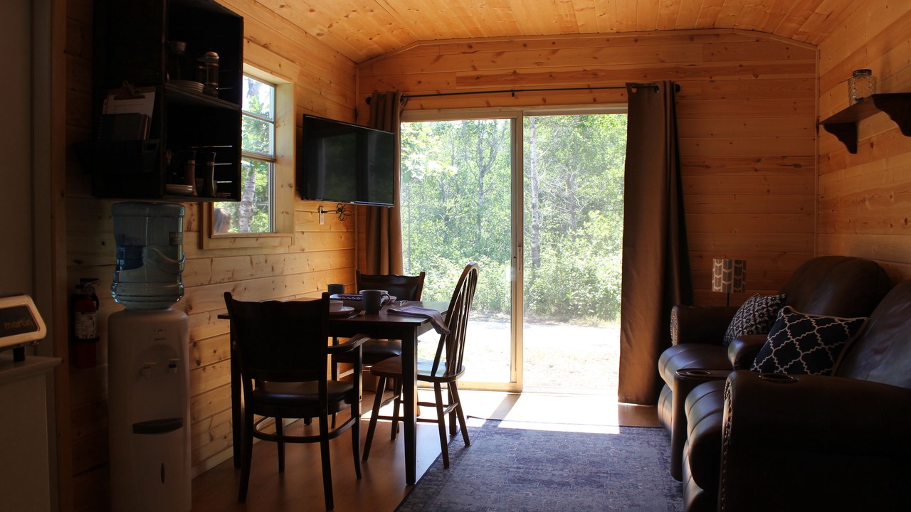 Photo of Livingroom in Grand Beach