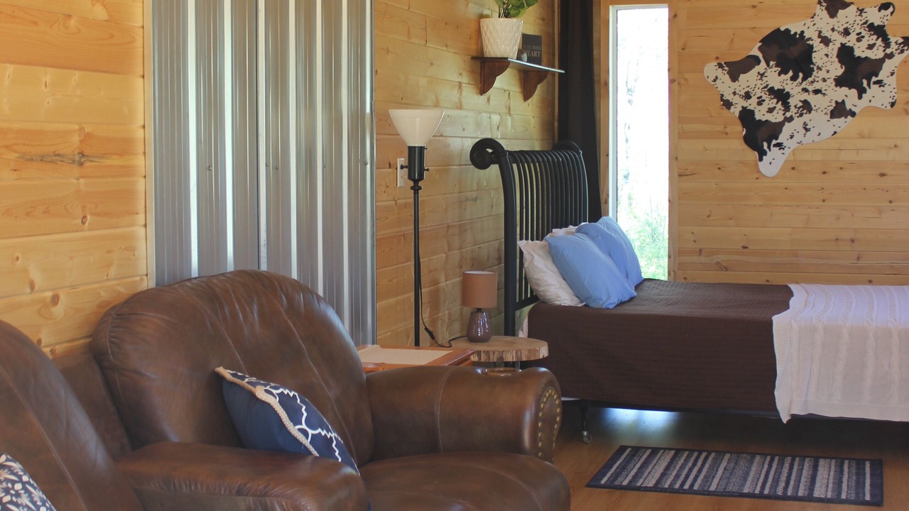 Photo of Bedroom in Grand Beach