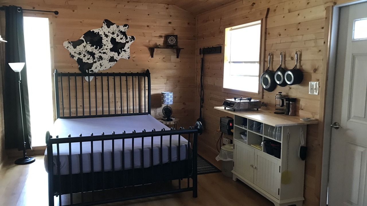 Photo of Bedroom in Grand Beach