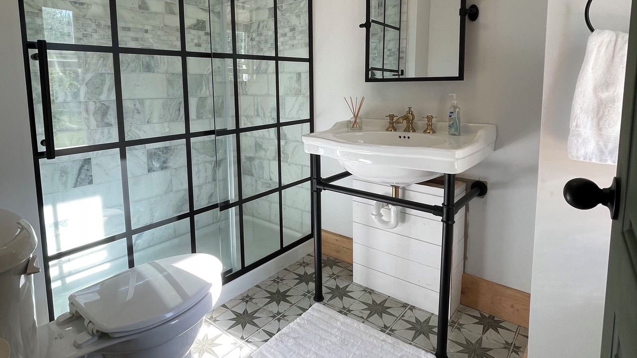 Photo of Bathroom in Cleveland