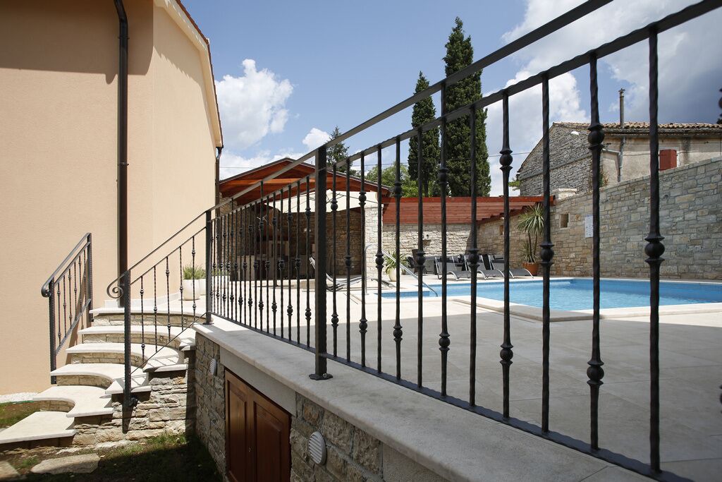 Photo of Outdoor in Burici