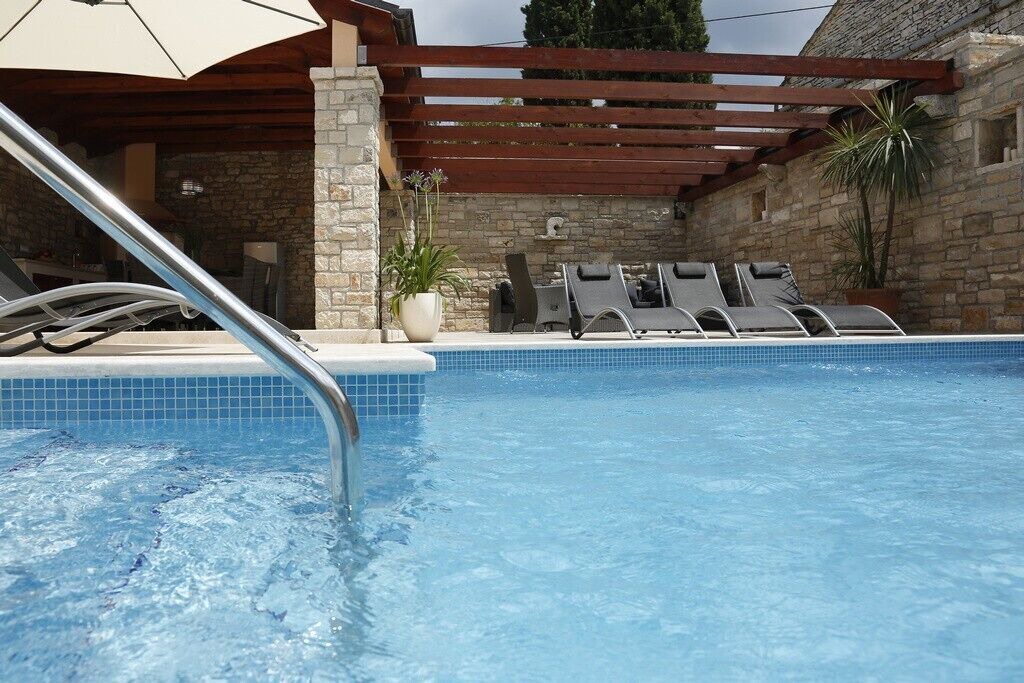 Photo of Outdoor in Burici