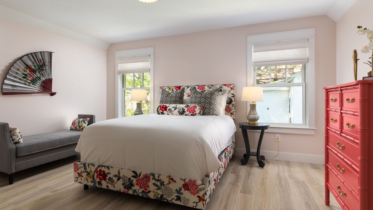Photo of Bedroom in Saugatuck
