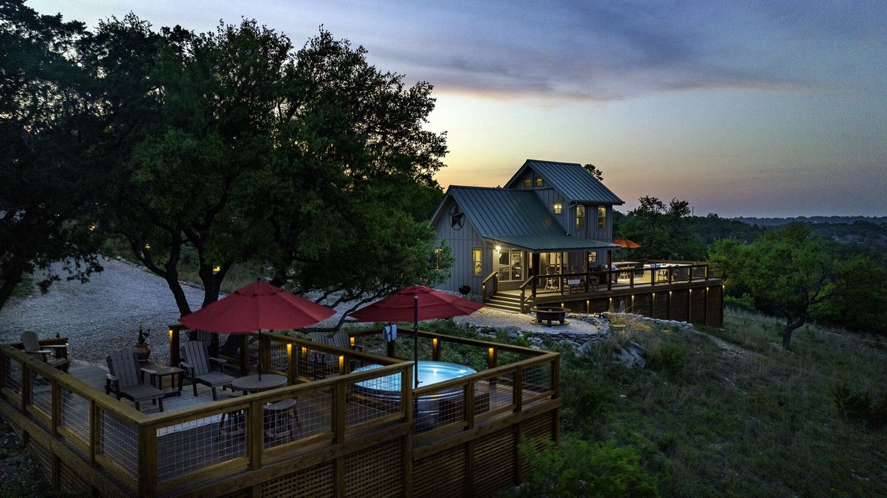 Photo of Patio Balcony in Fredericksburg