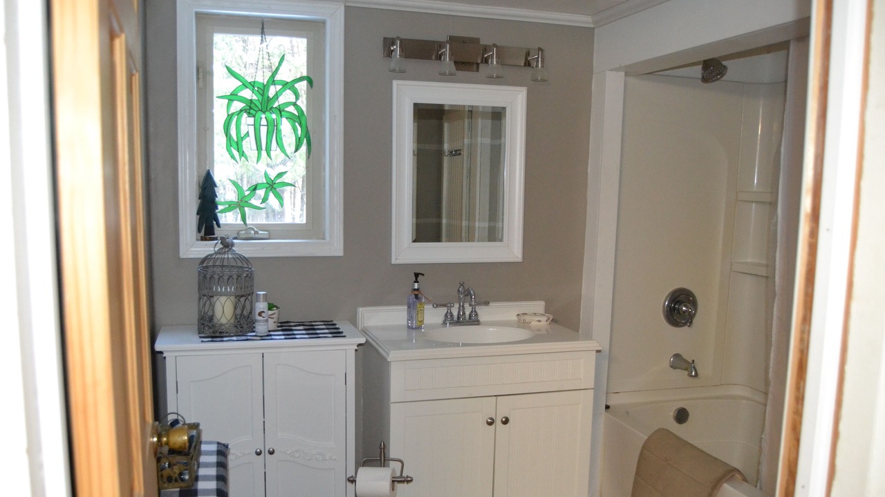 Photo of Bathroom in Thompsonville