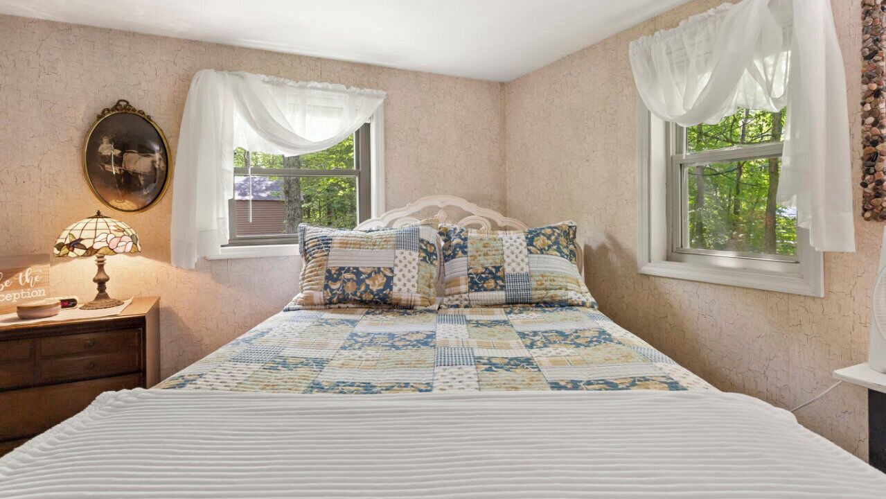 Photo of Bedroom in Thompsonville