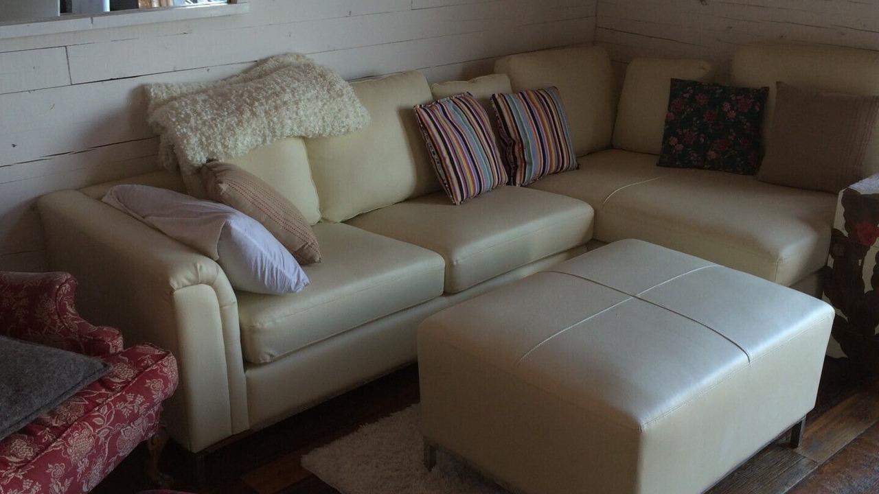 Photo of Livingroom in Providence Bay