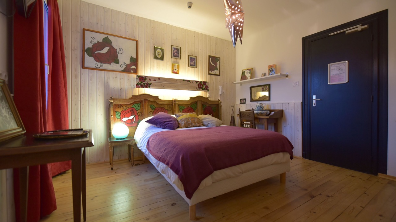Photo of Bedroom in Aix-les-Bains