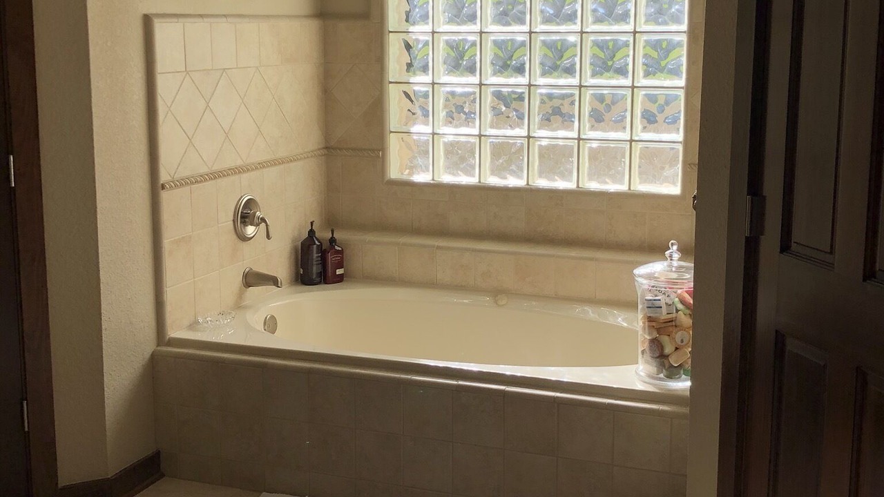 Photo of Bathroom in McQueeney